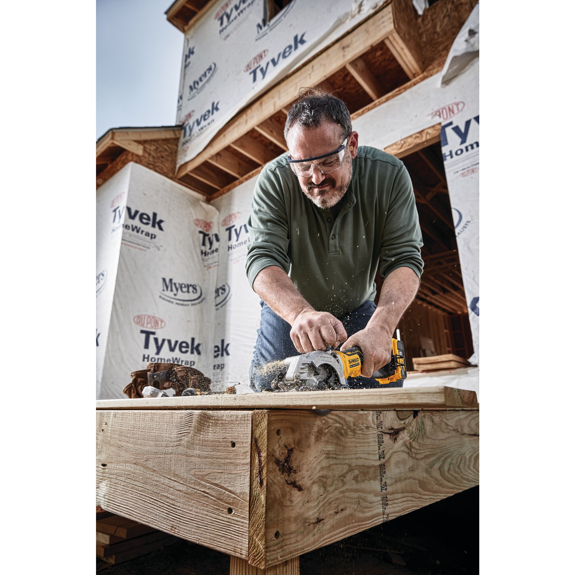 Dewalt DCS571P1 04 Dewalt DCS571P1 04